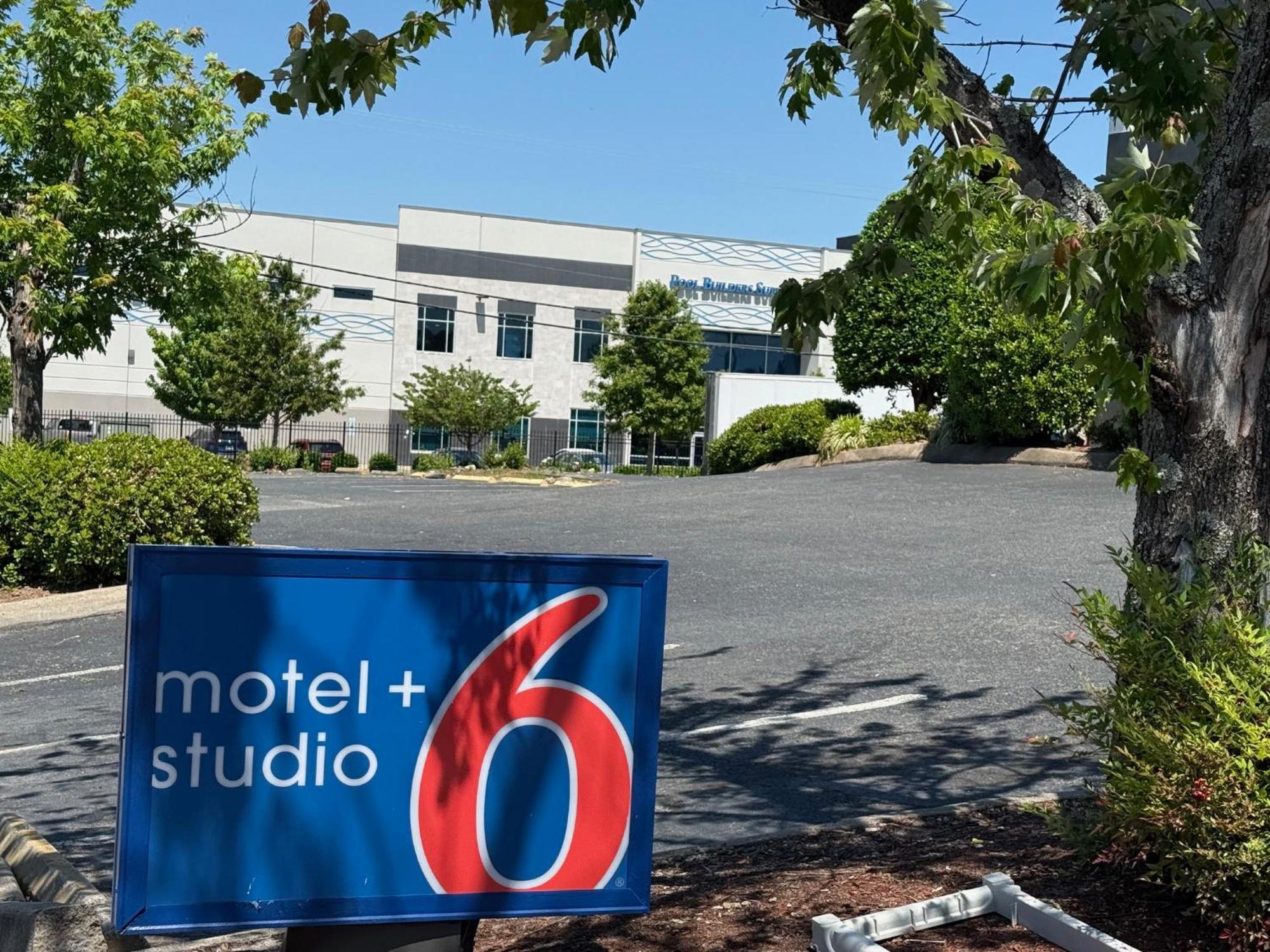 Motel 6 Charlotte, Nc - Airport South Exterior foto